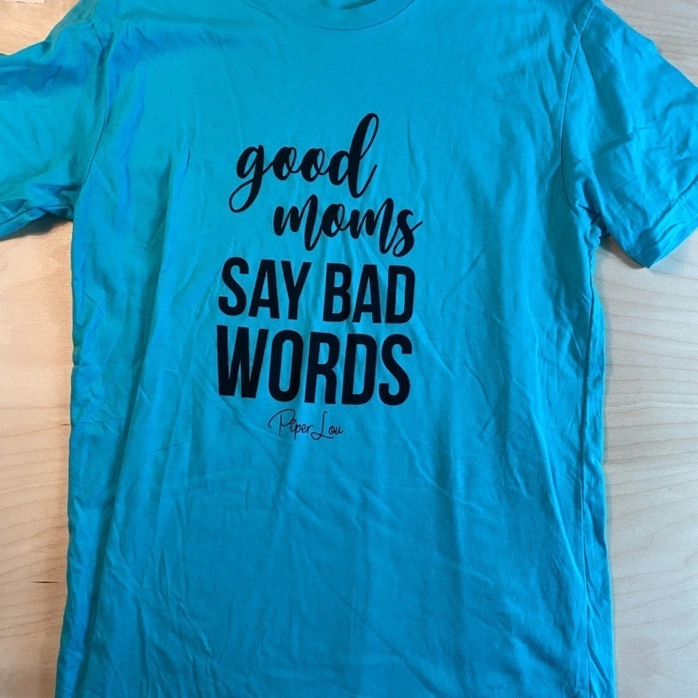 Piper Lou Tee size medium (EB)
